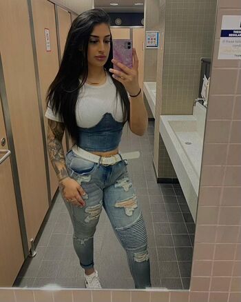 Full leaked Xclus v page private onlyfans photo