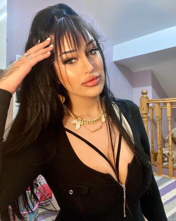 Full leaked Xclus v page private onlyfans photo