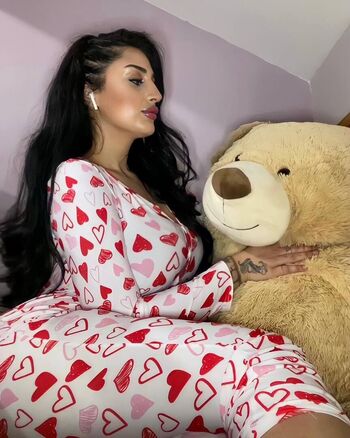 Full leaked Xclus v page private onlyfans photo