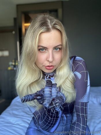 Full leaked Xonlylucyx private onlyfans photo