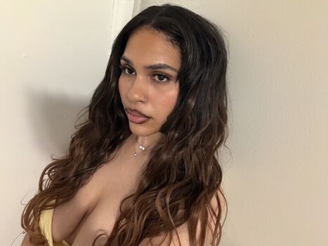 Full leaked Yadiramuse private onlyfans photo