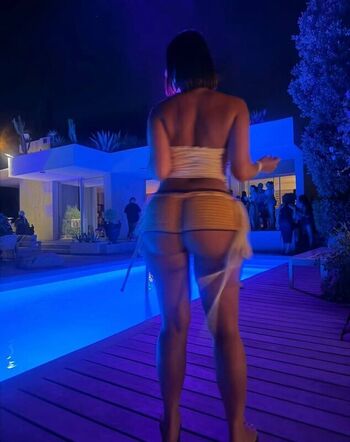 Full leaked Yesjulz page private onlyfans photo