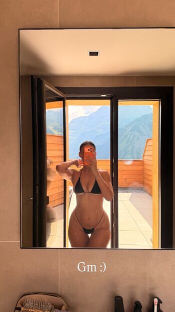 Full leaked Yesjulz page private onlyfans photo