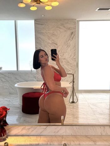 Full leaked Yesjulz page private onlyfans photo