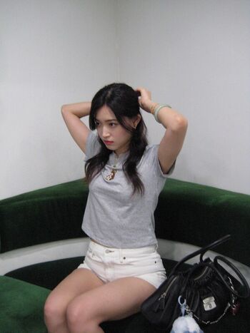 Full leaked Yoojin page private onlyfans photo