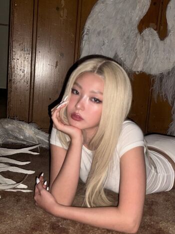 Full leaked Yoonchae page private onlyfans photo