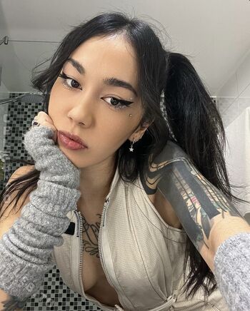 Full leaked Yoshiko page private onlyfans photo