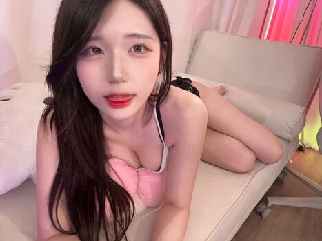 Full leaked Yule private onlyfans photo