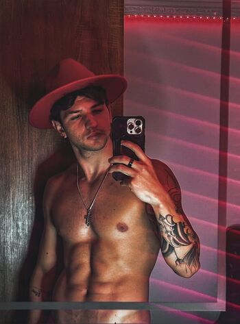 Full leaked Zack whiter private onlyfans photo