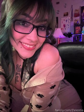 Full leaked Zelestia private onlyfans photo